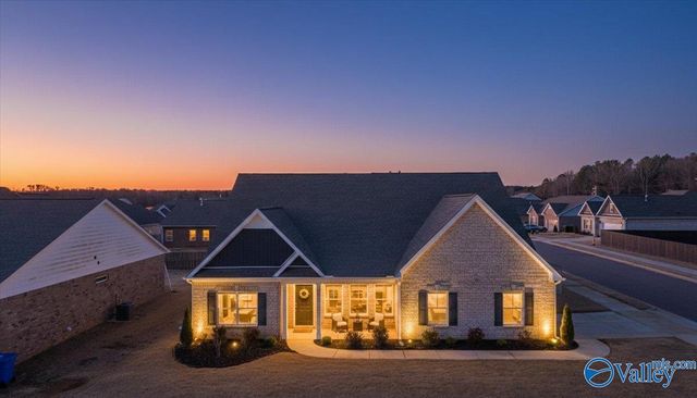 13947 Hickory Brook Road, Athens, AL 35611