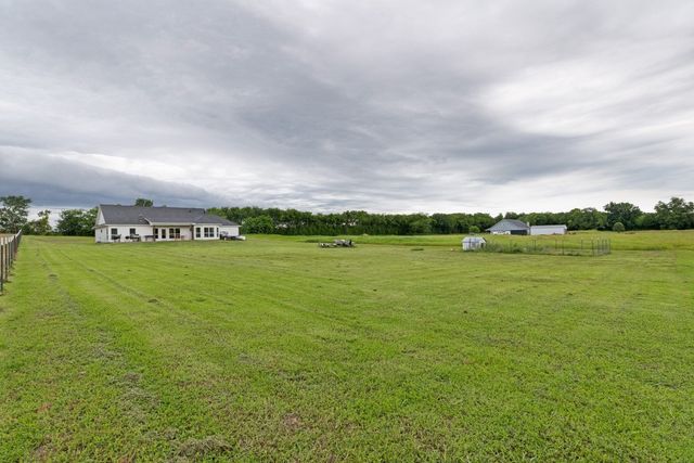 336 Hugh Orr Road, Van Alstyne, TX 75495