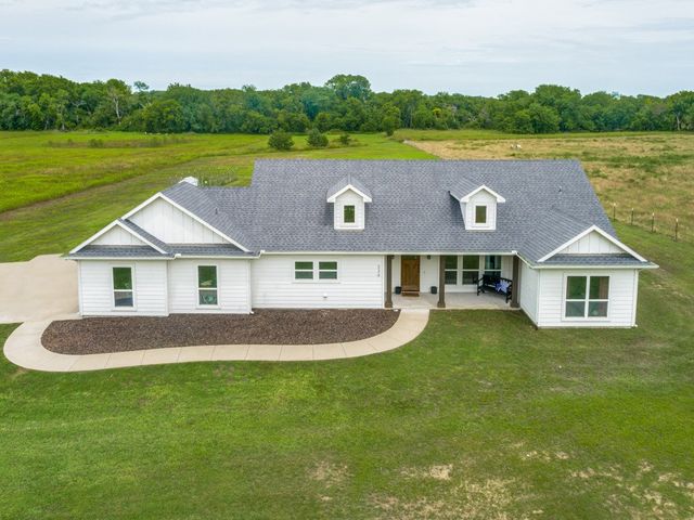 336 Hugh Orr Road, Van Alstyne, TX 75495