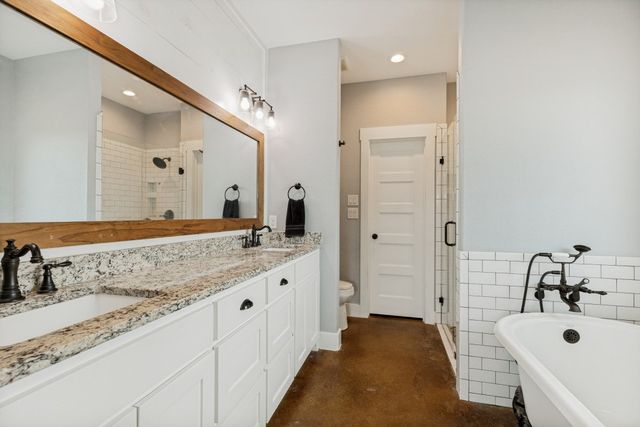 336 Hugh Orr Road, Van Alstyne, TX 75495