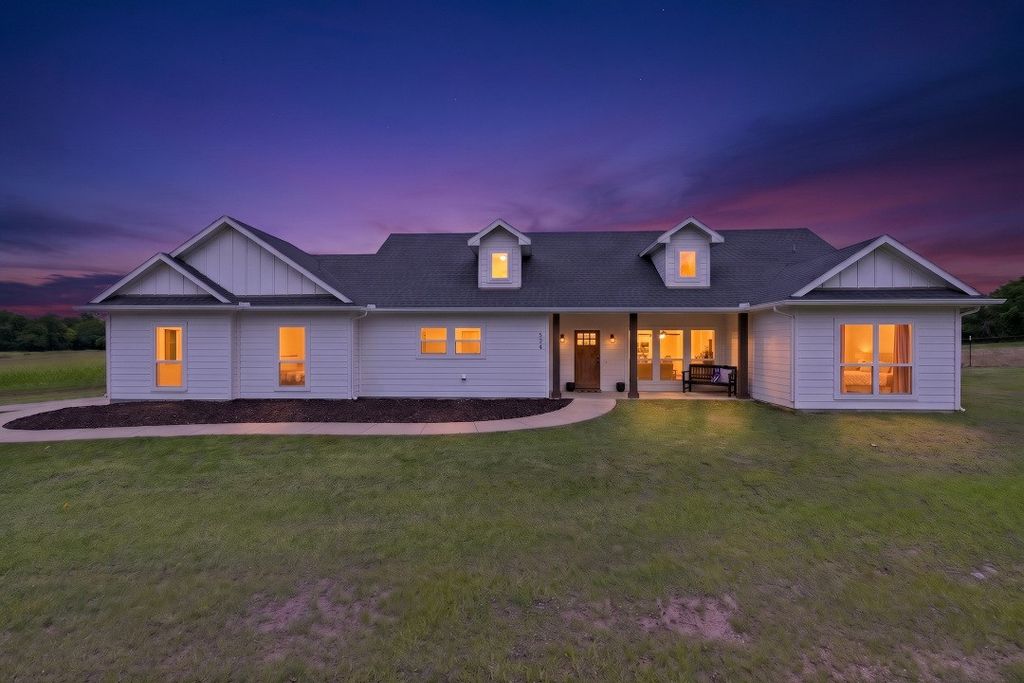 336 Hugh Orr Road, Van Alstyne, TX 75495