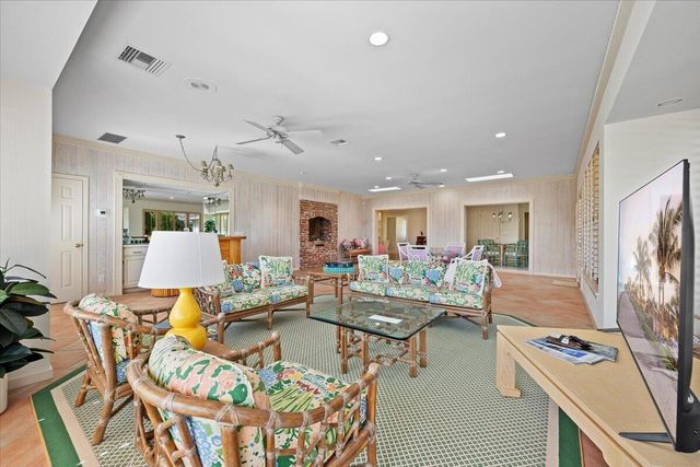 1000 Country Club Drive, North Palm Beach, FL 33408