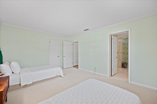 1000 Country Club Drive, North Palm Beach, FL 33408