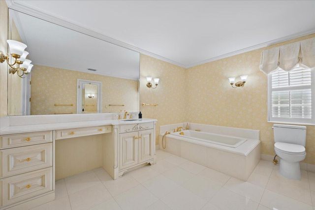 1000 Country Club Drive, North Palm Beach, FL 33408