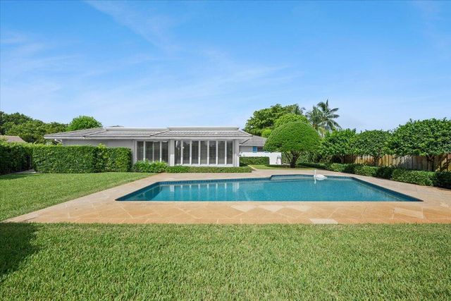 1000 Country Club Drive, North Palm Beach, FL 33408