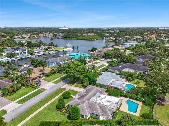 1000 Country Club Drive, North Palm Beach, FL 33408