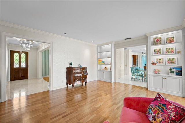 1000 Country Club Drive, North Palm Beach, FL 33408