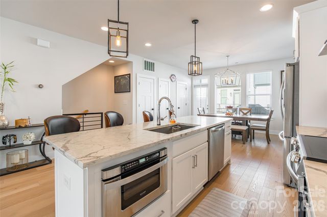 6017 Irwins Branch Drive, Charlotte, NC 28217