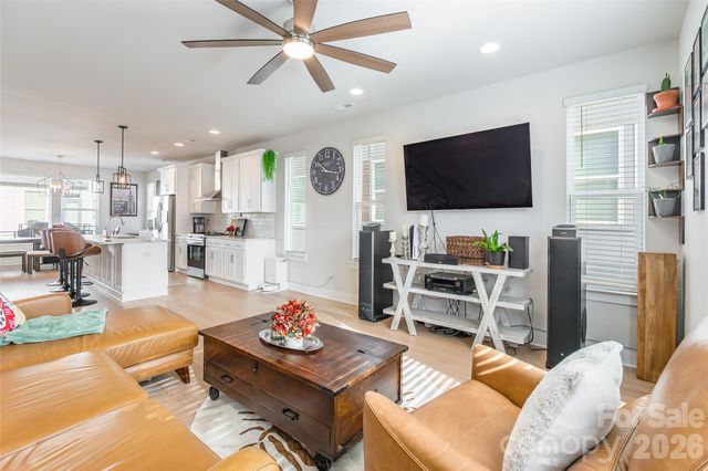 6017 Irwins Branch Drive, Charlotte, NC 28217