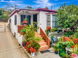 938 Hyperion Avenue, Los Angeles, CA 90029