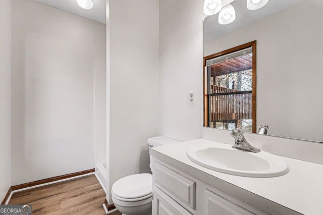 2711 Old Coach Road, Duluth, GA 30096