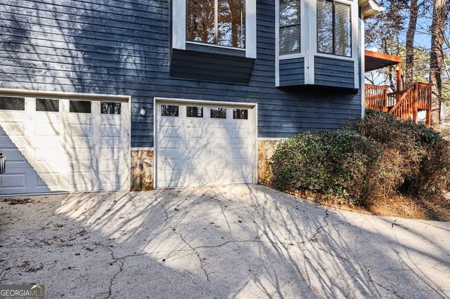 2711 Old Coach Road, Duluth, GA 30096