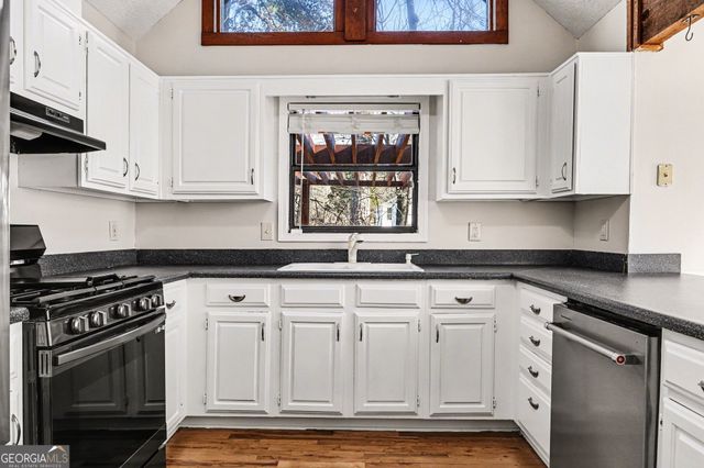 2711 Old Coach Road, Duluth, GA 30096