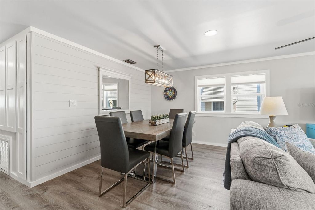 Image 24 of property listing at 107 TORTOLA WAY, North Port, FL 34287