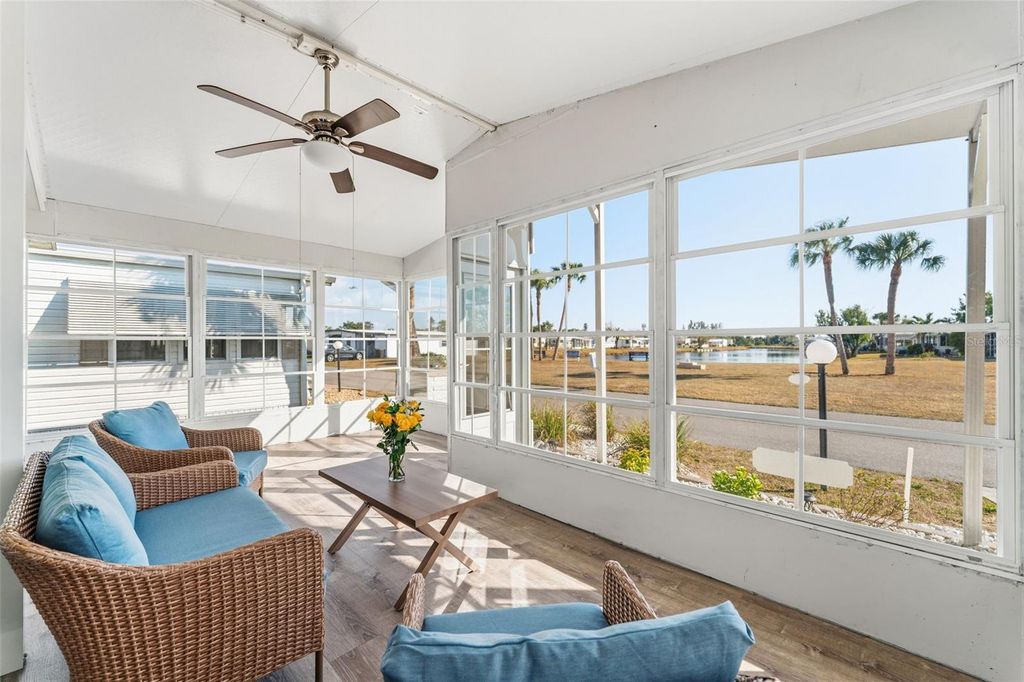 Image 4 of property listing at 107 TORTOLA WAY, North Port, FL 34287