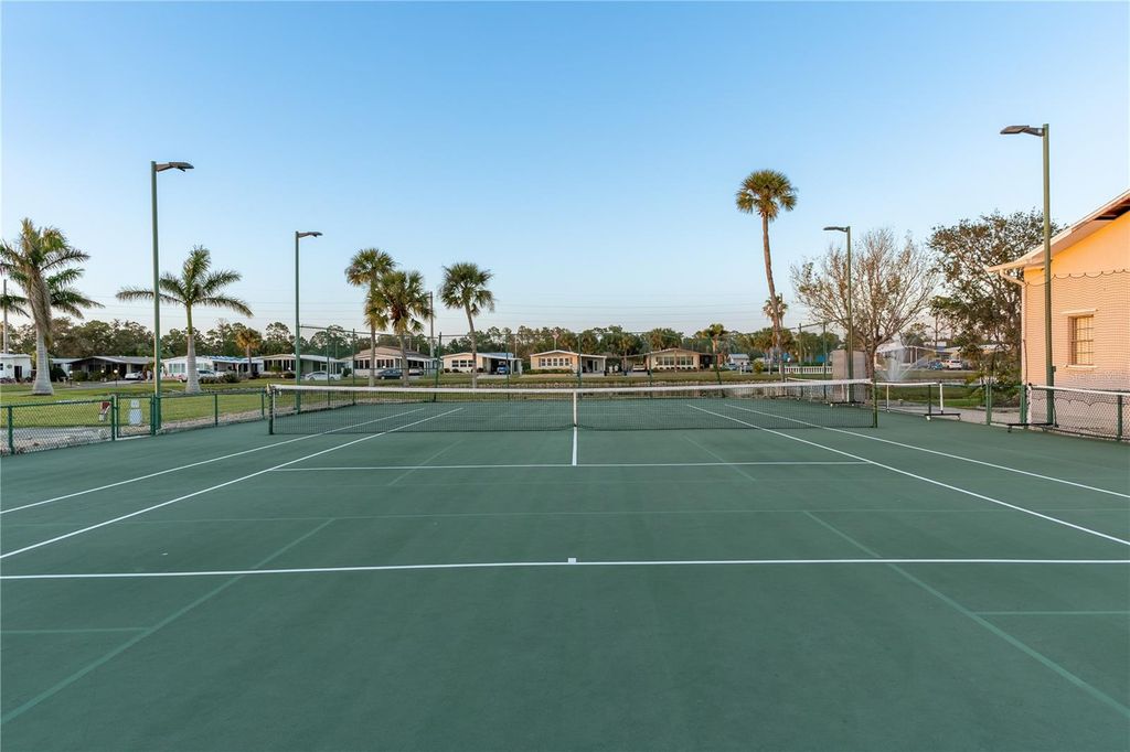 Image 84 of property listing at 107 TORTOLA WAY, North Port, FL 34287