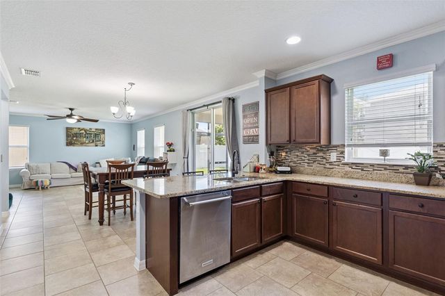 3541 OAK CLIFF BOULEVARD, Tavares, FL 32778