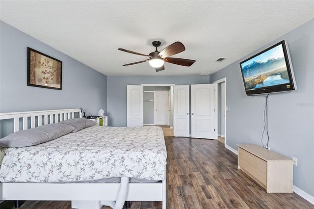 3541 OAK CLIFF BOULEVARD, Tavares, FL 32778