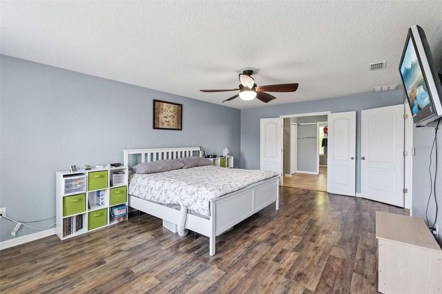 3541 OAK CLIFF BOULEVARD, Tavares, FL 32778