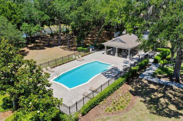 3541 OAK CLIFF BOULEVARD, Tavares, FL 32778