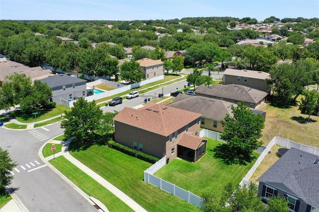 3541 OAK CLIFF BOULEVARD, Tavares, FL 32778