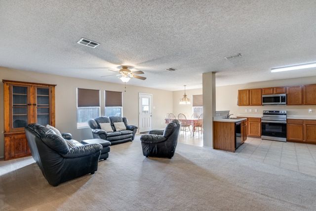 2701 Lazy Oak Drive, Little Elm, TX 75068