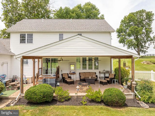 37 TILBURG LN, Martinsburg, WV 25405