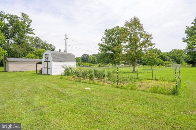 37 TILBURG LN, Martinsburg, WV 25405