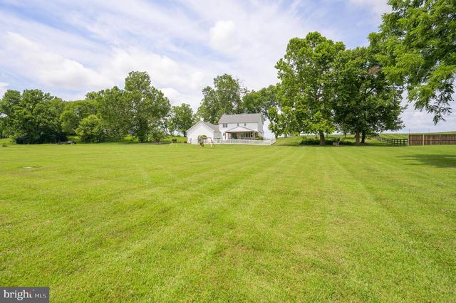 37 TILBURG LN, Martinsburg, WV 25405