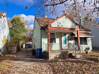 17730 Five Points Street, Detroit, MI 48240