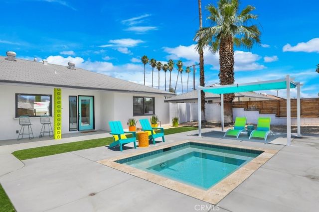 3940 E Calle San Antonio, Palm Springs, CA 92264