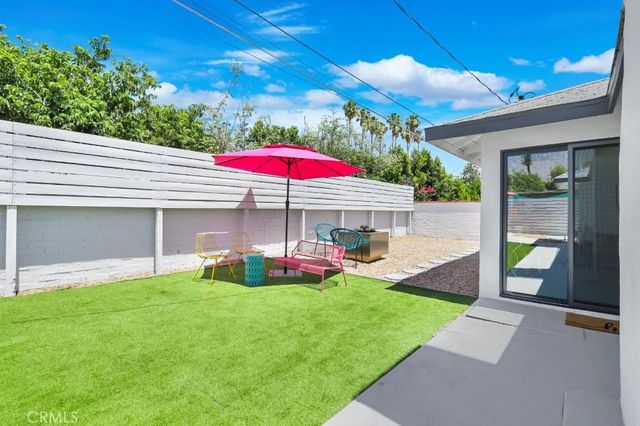 3940 E Calle San Antonio, Palm Springs, CA 92264