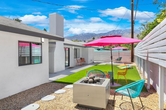 3940 E Calle San Antonio, Palm Springs, CA 92264