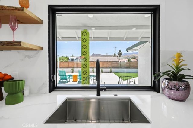 3940 E Calle San Antonio, Palm Springs, CA 92264