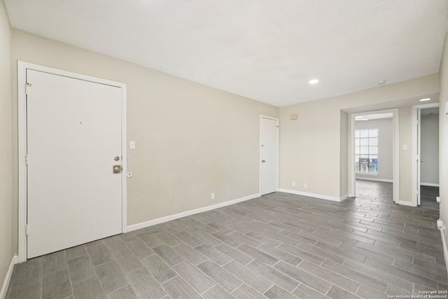 10609 Starcrest Dr Unit 10611, San Antonio, TX 78217