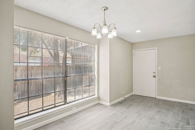 10609 Starcrest Dr Unit 10611, San Antonio, TX 78217