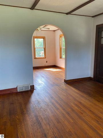 2249 State Road, West Branch, MI 48661