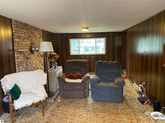 2249 State Road, West Branch, MI 48661