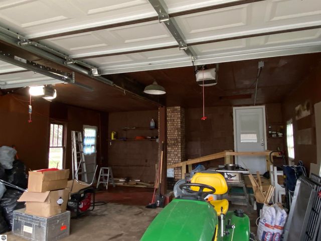 2249 State Road, West Branch, MI 48661