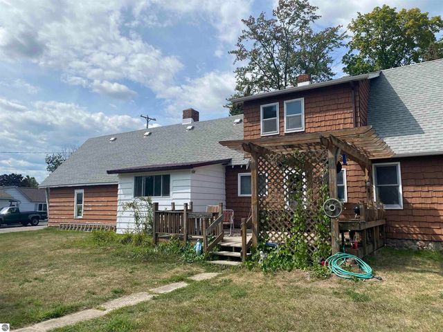 2249 State Road, West Branch, MI 48661