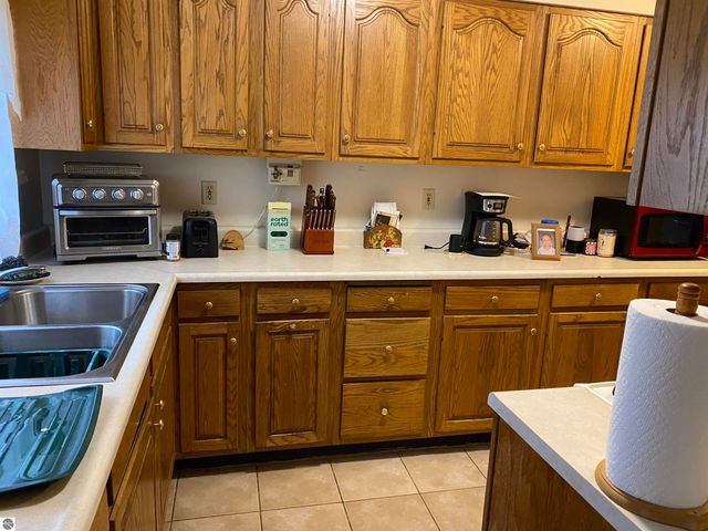 2249 State Road, West Branch, MI 48661