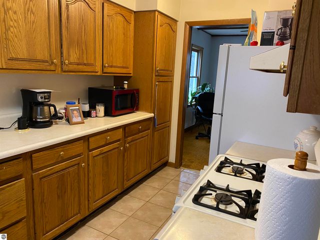 2249 State Road, West Branch, MI 48661