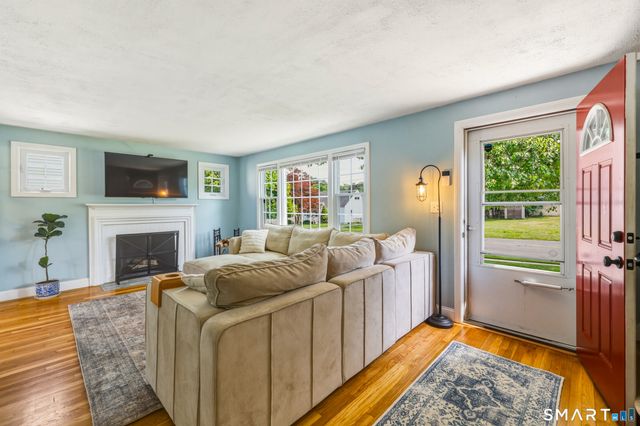 66 Sampson Street, West Hartford, CT 06110