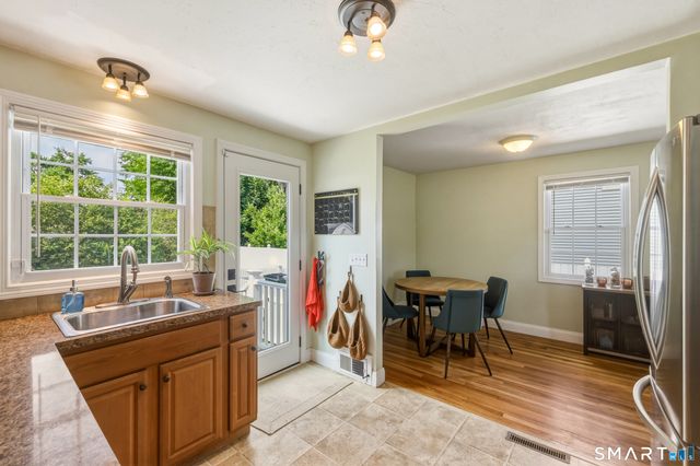66 Sampson Street, West Hartford, CT 06110