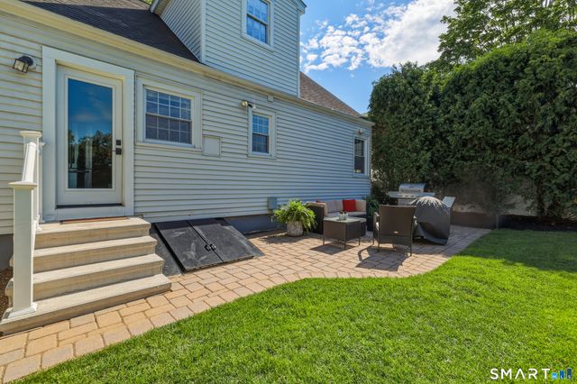 66 Sampson Street, West Hartford, CT 06110