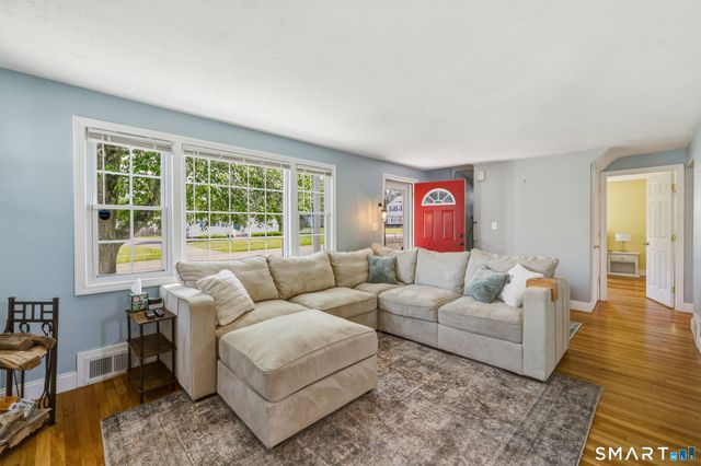66 Sampson Street, West Hartford, CT 06110