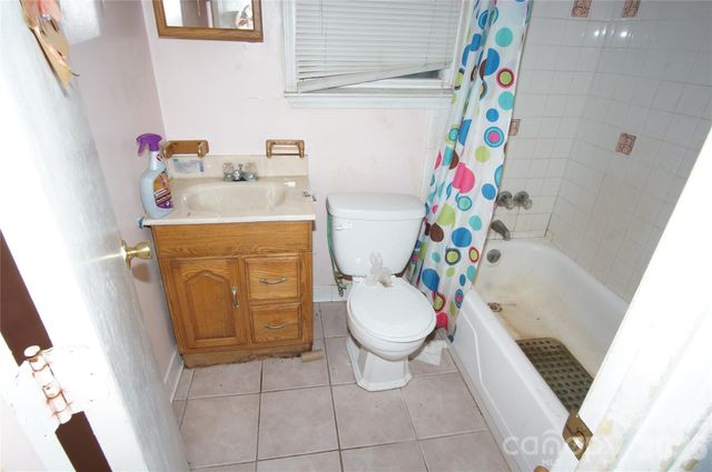 3905 Mcmillan Street, Charlotte, NC 28205