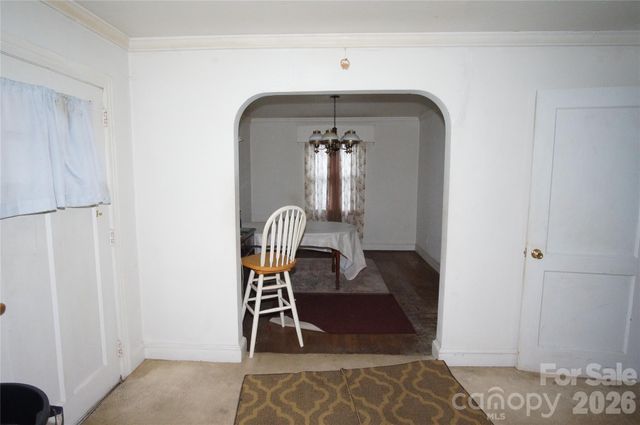 3905 Mcmillan Street, Charlotte, NC 28205