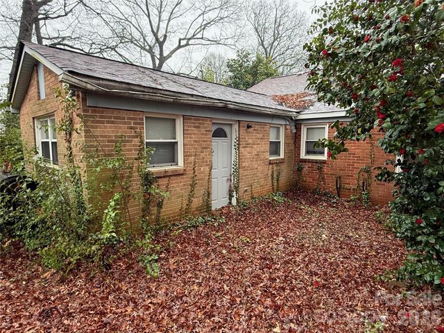 3905 Mcmillan Street, Charlotte, NC 28205