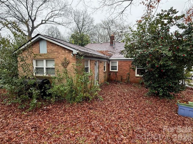 3905 Mcmillan Street, Charlotte, NC 28205